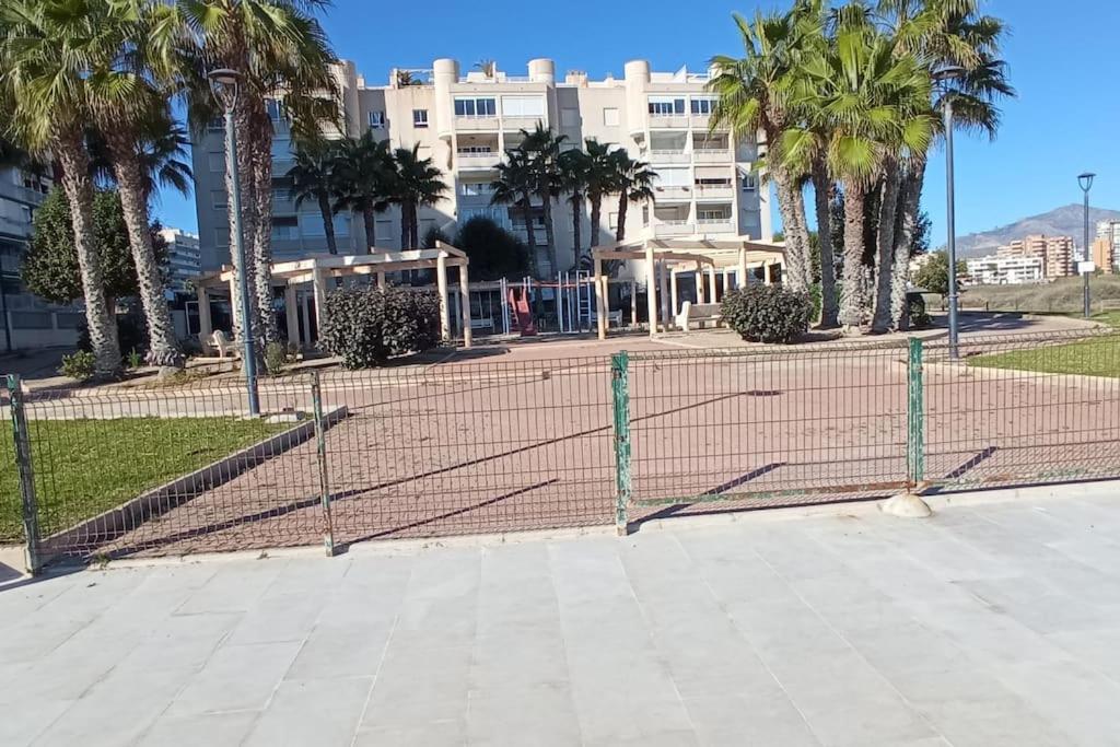 1ª Linea Del Mar 2 Habitaciones 2 Banos, Parking Subterraneo Incluido, Mascotas El Campello Εξωτερικό φωτογραφία